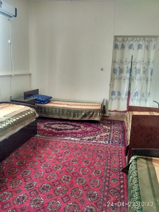 Bed and Breakfast Western House Qorowul Екстер'єр фото