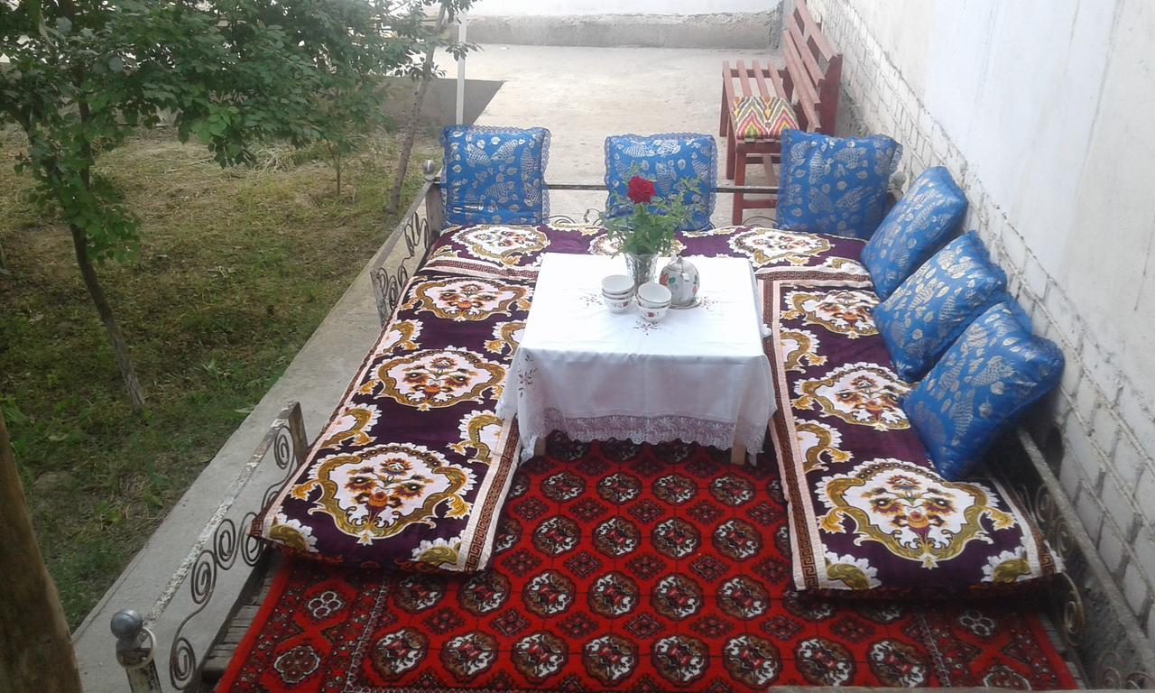 Bed and Breakfast Western House Qorowul Екстер'єр фото